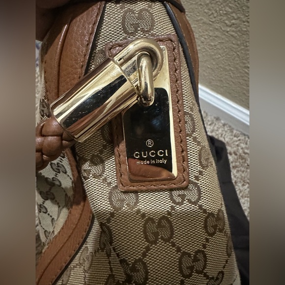 GUCCI MONOGRAM MEDIUM BELLA HOBO BAG - Picture 8 of 9